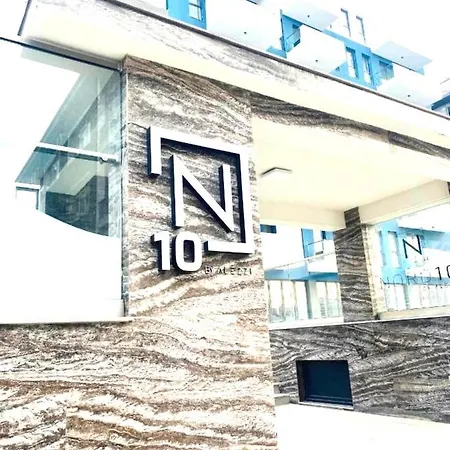 Dominic Apartament By Alezzii Nord10 *