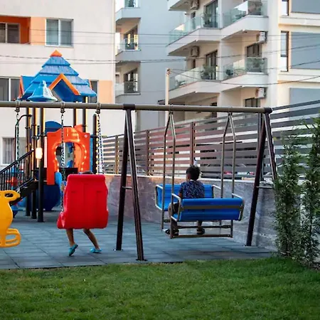 Dominic Apartament By Alezzii Nord10 Navodari