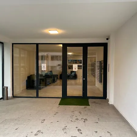 Dominic Apartament By Alezzii Nord10 *